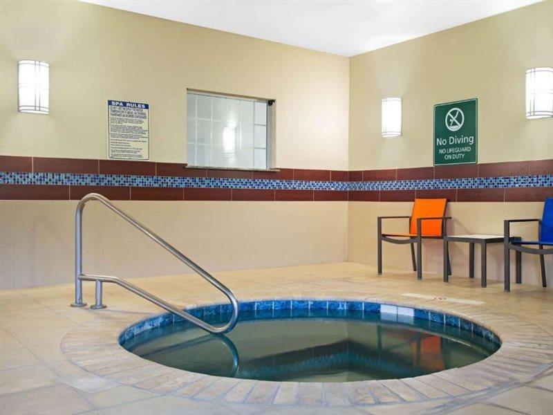 La Quinta By Wyndham Pearsall Kültér fotó